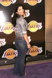 Lauren Sanchez feet photo 5