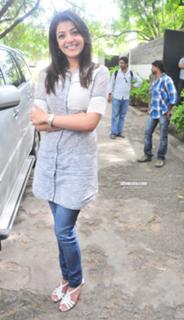 Kajal Aggarwal feet photo thumbnail