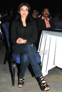Kajal Aggarwal feet photo thumbnail