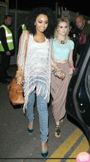 Perrie Edwards feet photo thumbnail
