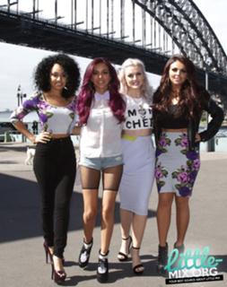 Perrie Edwards feet photo thumbnail