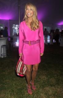 Christie Brinkley feet photo thumbnail