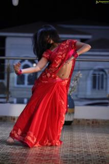 Shriya Saran feet photo thumbnail