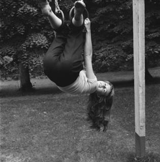 Brigitte Bardot feet photo thumbnail