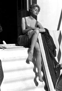 Brigitte Bardot feet photo thumbnail