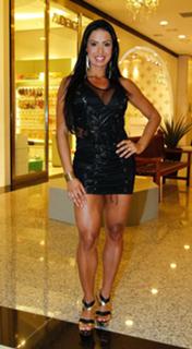 Gracyanne Barbosa feet photo thumbnail