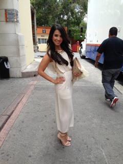 Laura González feet photo thumbnail