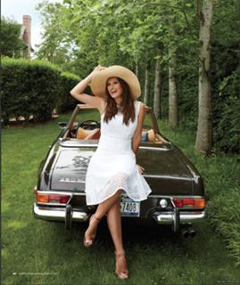 Mariska Hargitay feet photo thumbnail