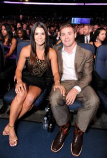 Danica Patrick feet photo thumbnail