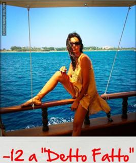 Caterina Balivo feet photo thumbnail