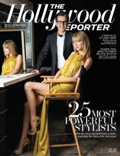 Taylor Swift feet photo thumbnail