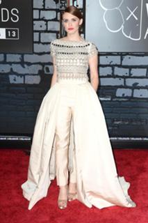 Holland Roden feet photo thumbnail