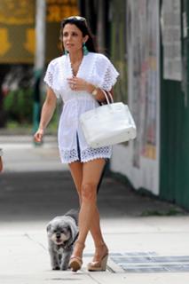 Bethenny Frankel feet photo thumbnail