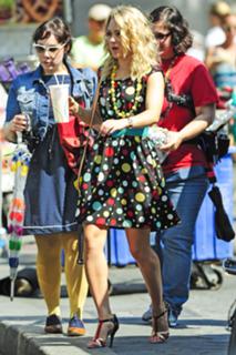 AnnaSophia Robb feet photo thumbnail