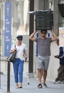 Diane Kruger feet photo thumbnail