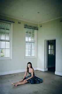 Miranda Kerr feet photo thumbnail