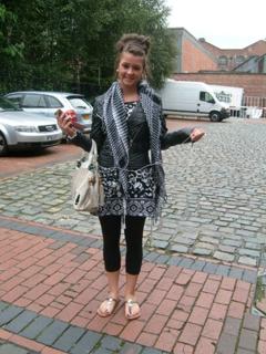 Brooke Vincent feet photo 3