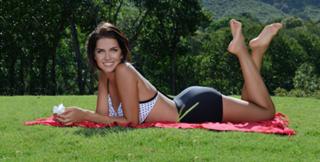 Zaira Nara feet photo thumbnail