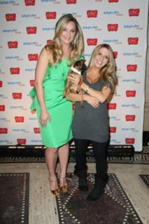 Elisabeth Röhm feet photo thumbnail