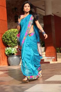 Shriya Saran feet photo thumbnail