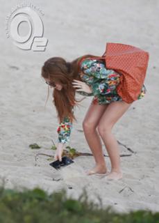 Marina Ruy Barbosa feet photo thumbnail