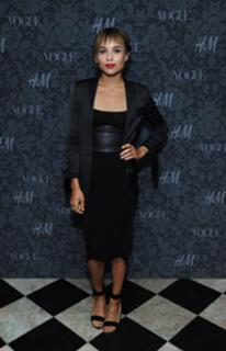 Zoë Kravitz feet photo thumbnail