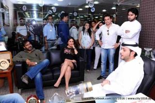 Kareena Kapoor feet photo thumbnail