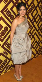 America Ferrera feet photo thumbnail