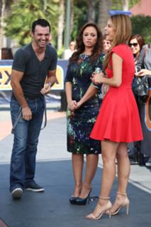 Maria Menounos feet photo thumbnail