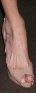 Nicky Rothschild feet photo thumbnail