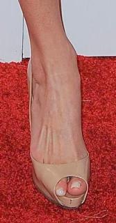 Nicky Rothschild feet photo thumbnail