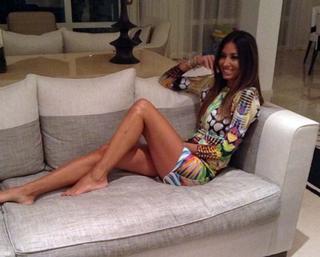 Elisabetta Gregoraci feet photo thumbnail