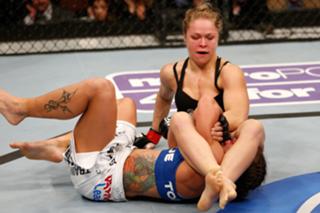 Ronda Rousey feet photo thumbnail