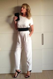 Alessia Marcuzzi feet photo thumbnail