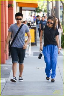 Brenda Song feet photo thumbnail