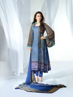 Karisma Kapoor feet photo thumbnail
