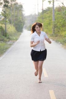 Ai Shinozaki feet photo thumbnail