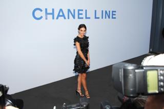 Camilla Belle feet photo thumbnail