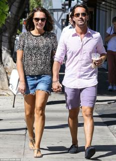Tamara Ecclestone feet photo thumbnail