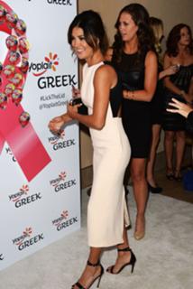 Jessica Szohr feet photo thumbnail