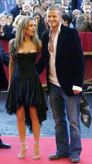 Victoria Beckham feet photo thumbnail