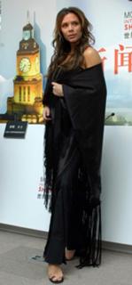 Victoria Beckham feet photo thumbnail