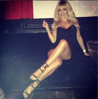 Dorota Rabczewska feet photo thumbnail