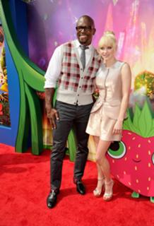 Anna Faris feet photo thumbnail