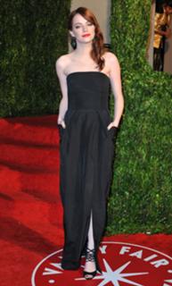 Emma Stone feet photo thumbnail