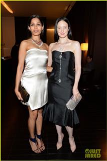 Freida Pinto feet photo thumbnail
