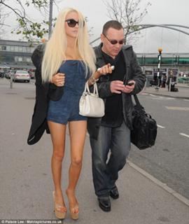 Courtney Stodden feet photo thumbnail