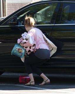 Amy Adams feet photo thumbnail