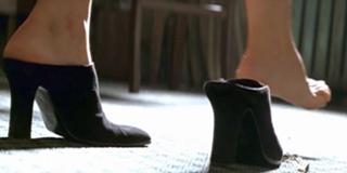 Gwyneth Paltrow feet photo thumbnail