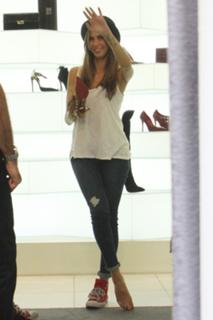 Melissa Satta feet photo thumbnail